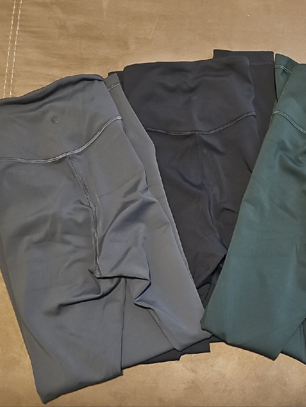 lululemon Trio Wunder Under Leggings - Gray, Black, and Deep Green
